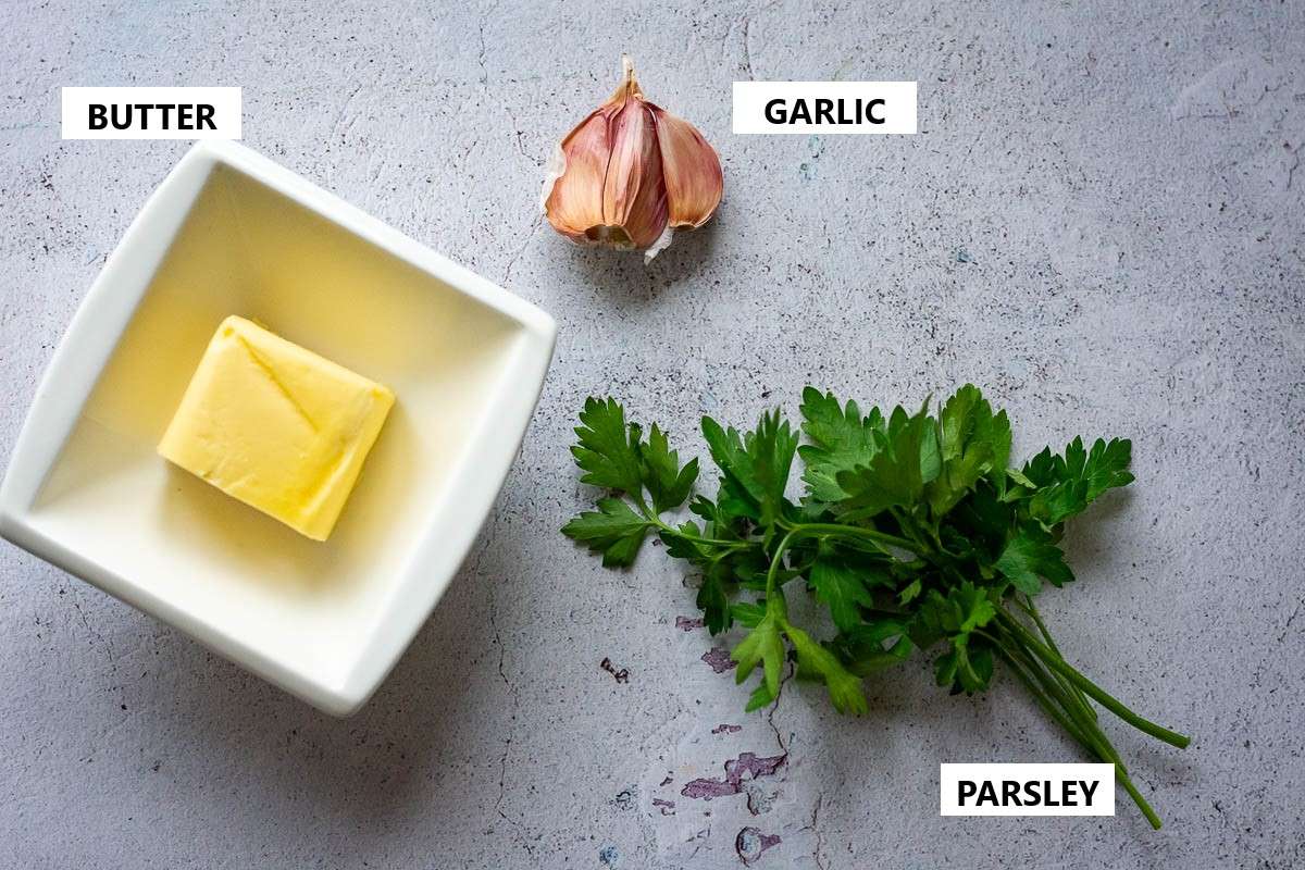 Ingredients for the cheese naan topping.
