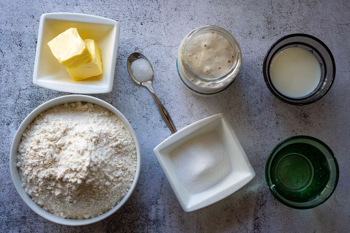 Ingredients for sourdough detrempe.
