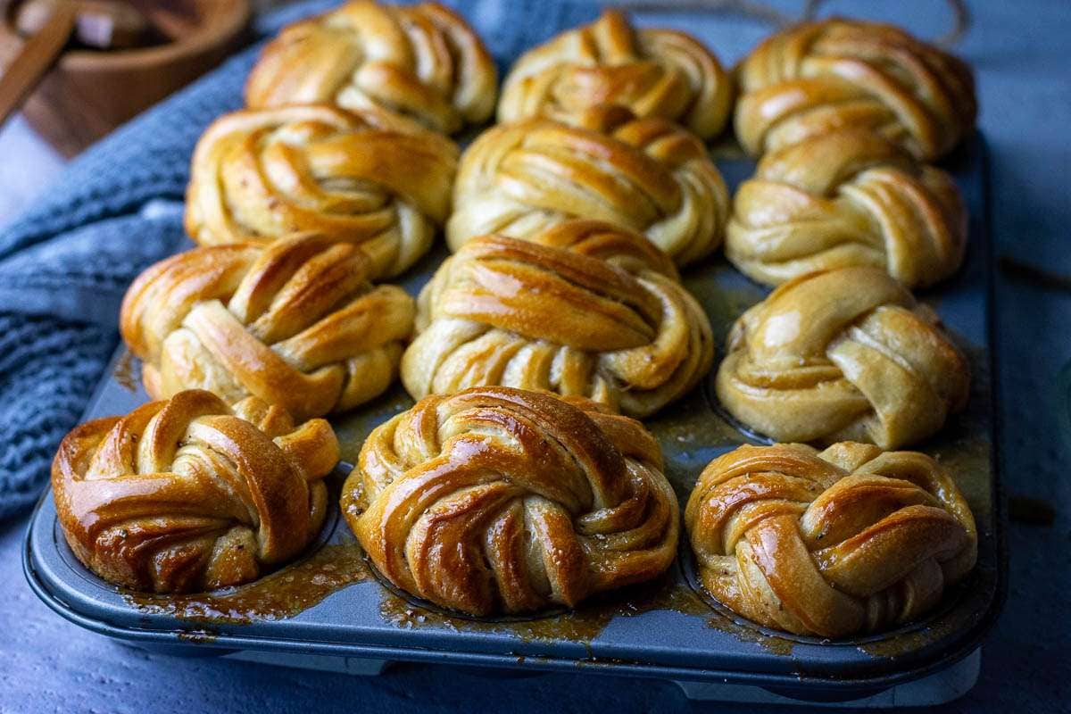 Glazed sourdough cardamom buns.