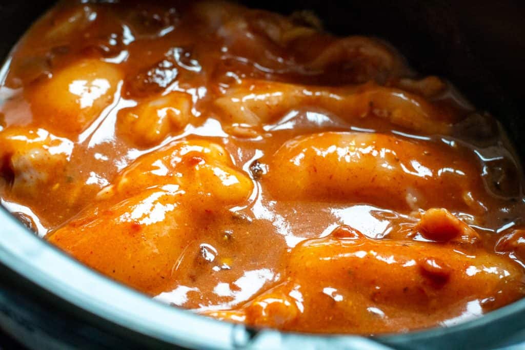 Thicken thigh fillets coated in apricot sauce.