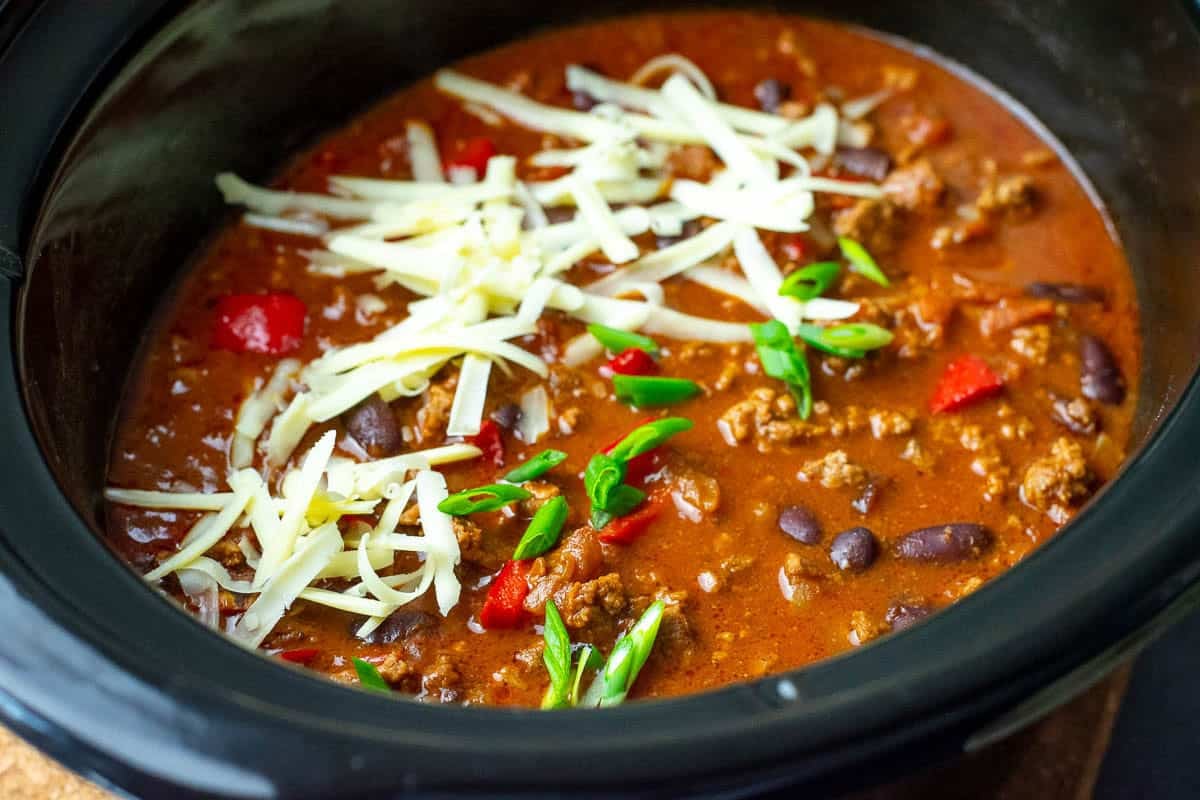 Chilli con carne in a slow cooker.